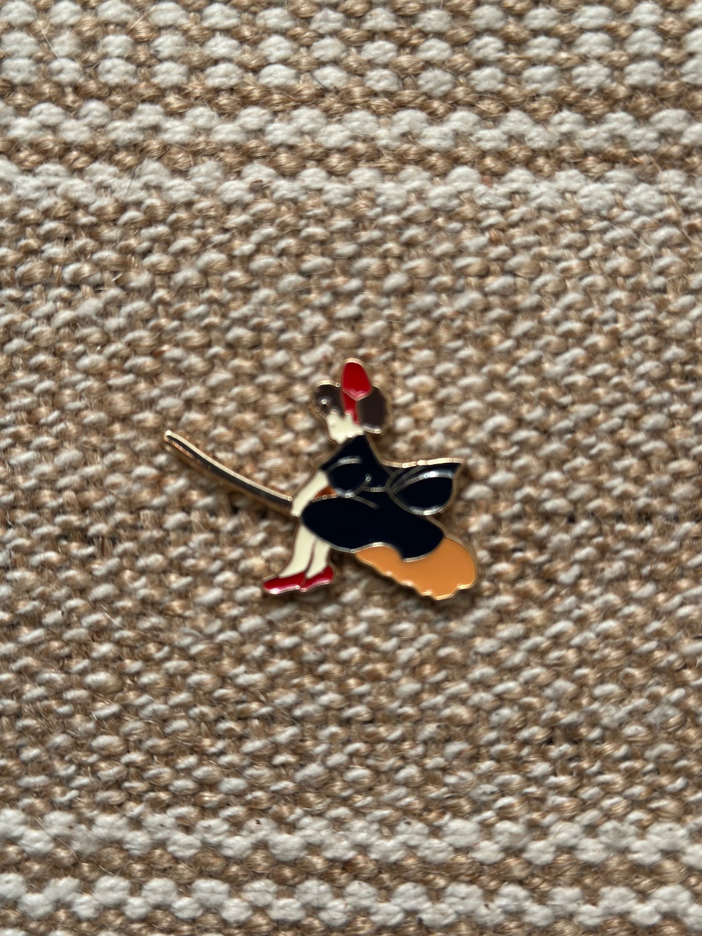 KIKI!