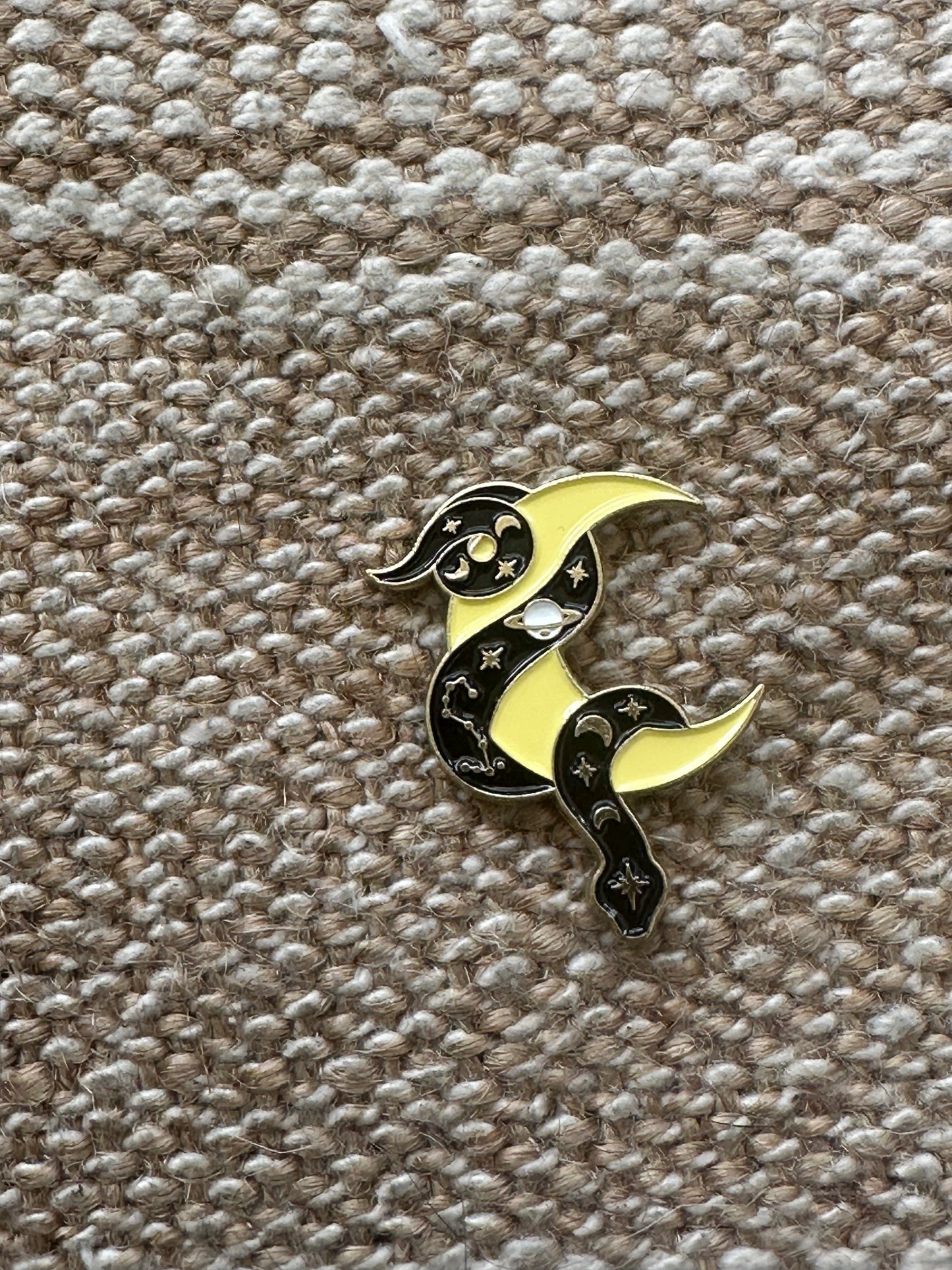 Crescent Snake!